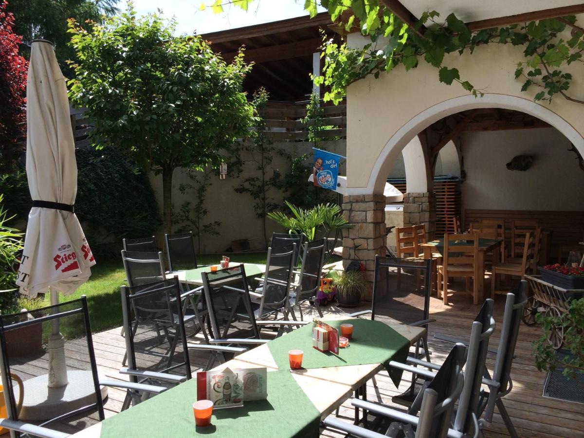 Gasthof Dorferwirt Hotel Rietz Exterior photo